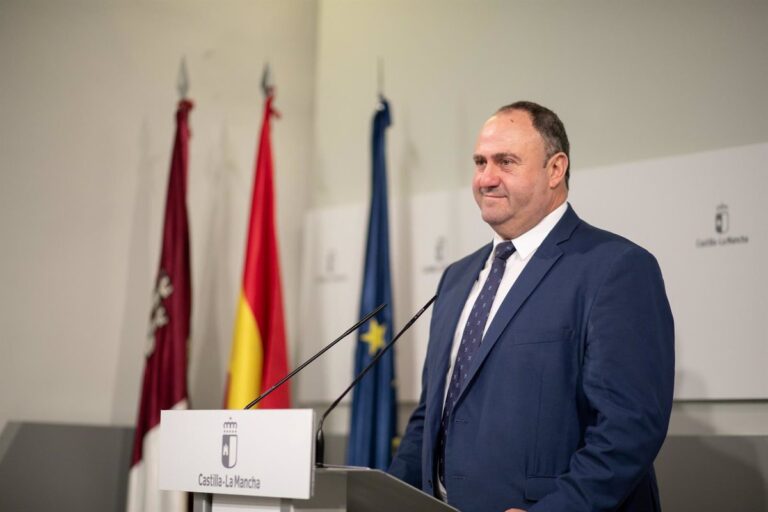 Lizán destaca la dedicación y renovación de los agricultores de Castilla-La Mancha en la modernización de sus sistemas de riego