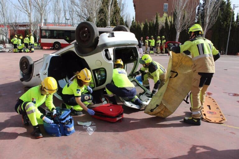 Simulacro conjunto: Urgencias y Bomberos de Albacete mejoran la coordinación en emergencias