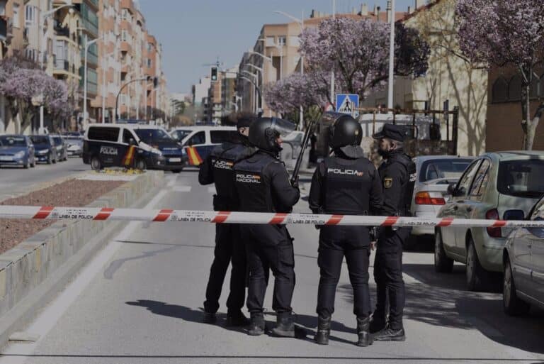 Sujeto atrincherado en casa de Albacete es arrestado después de disparar al aire