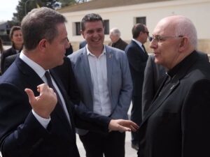 Cabañero Espera lo Mejor para Ángel Fernández Tras Renunciar Como Obispo de Albacete por Salud