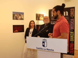 Inauguración de la exposición ‘Escenarios efímeros’ en la XXVIII Feria de Artes Escénicas y Musicales 2024 en Castilla-La Mancha