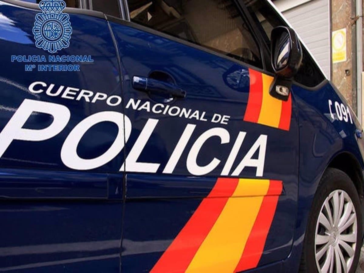 Joven Aprehendido por Hurtar Tarjeta a Amigo Herido Tras Agresión en Albacete