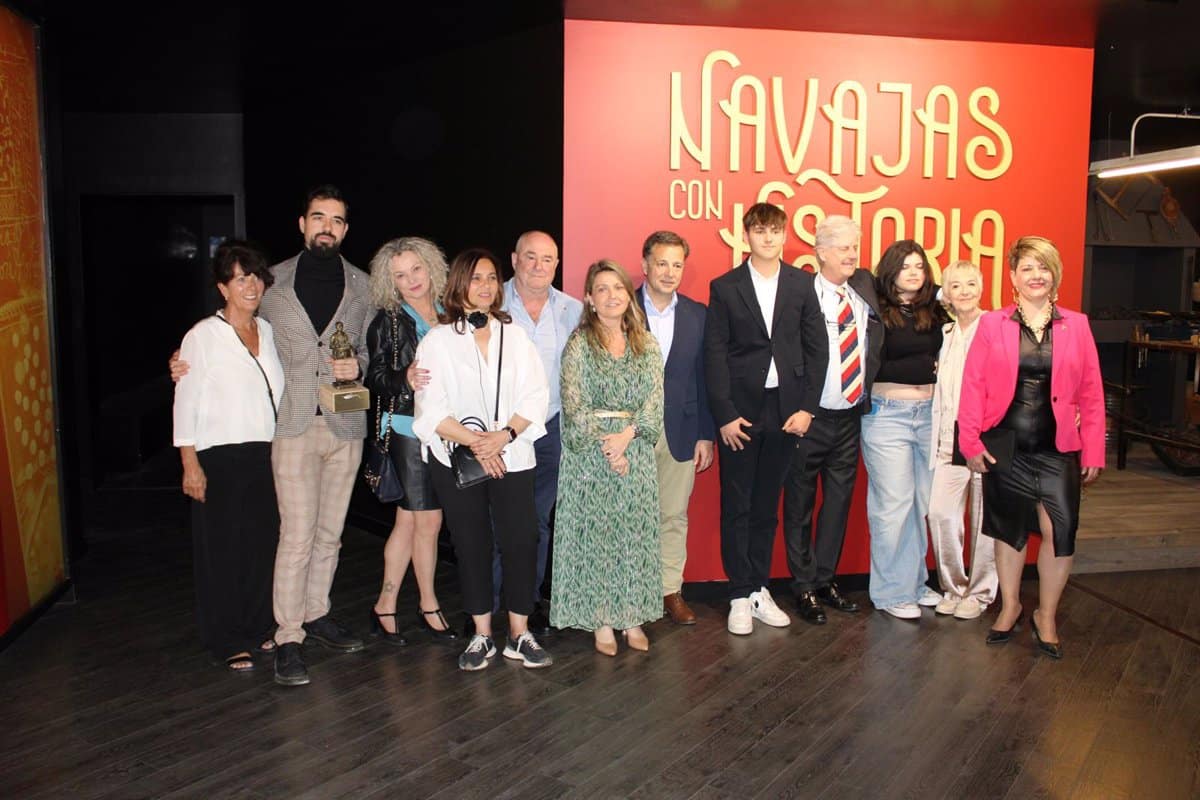 “Navajas con Historia”: La Tradición Afilada Se Exhibe en el Museo de la Cuchillería de Albacete Hasta 2026