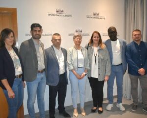 González destaca el apoyo de la Diputación de Albacete a los ayuntamientos en la integración de inmigrantes