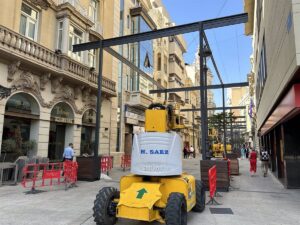 Ecologistas en Acción Contra la Instalación de 2.000 Paraguas en Albacete por Daño Ambiental
