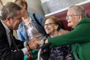 Inaugurada la Renovada Residencia de Mayores ‘Las Viñas’ en Madrigueras Tras Inversión de 1,7 Millones de Euros por el Gobierno de Castilla-La Mancha