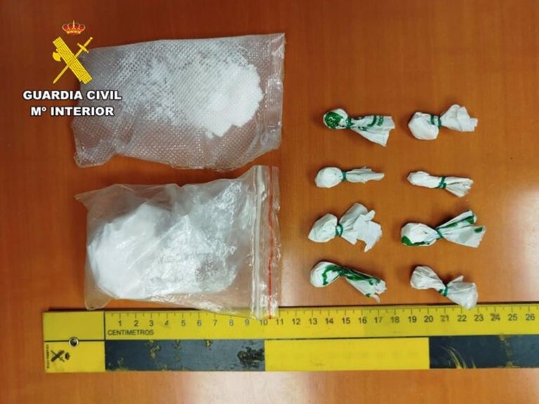 Joven de 22 Años Detenido en Caudete por Presunta Venta de Estupefacientes