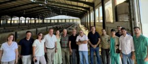 El gobierno regional ofrece ayudas para la innovación en el sector ganadero en Tinajeros