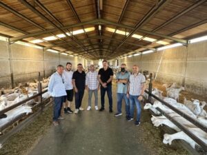 ​El director general de Ordenación agropecuaria destaca las ayudas para combatir la tuberculosis ganadera en la región