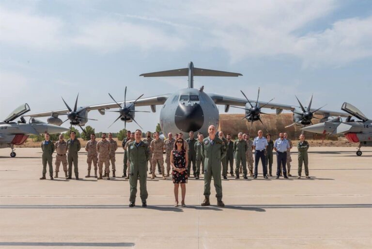 Robles resalta el «gran nivel» de los aviadores del Ala 14 de Albacete tras finalizar el ejercicio ‘Pacific Skies’ 24