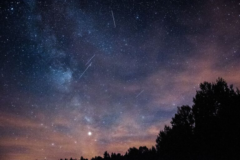 Cómo ver las Perseidas en 2024 en Castilla-La Mancha
