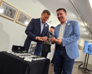 Cabañero Confirma el Compromiso de la Diputación para Expandir el Museo de la Cuchillería de Albacete a lo Largo de la Provincia