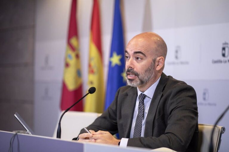 CLM Defiende La Cobertura De Vacantes En Sanidad Y Acusa A Quienes Denuncian Recortes De «Mentir»