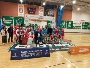 El Gobierno regional resalta un aumento superior al 26% en las licencias de baloncesto femenino desde 2015.
