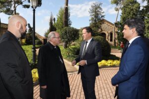 El alcalde de Toledo espera iniciar el envío de enseres y alimentos a Valencia el lunes próximo