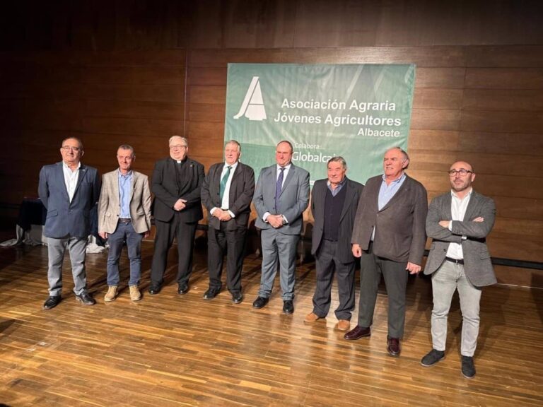 Lizán reafirma el compromiso de la Junta con la agricultura en la XXXIII Asamblea General Ordinaria de Asaja en Albacete