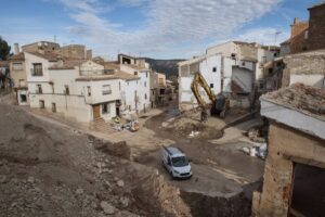 Más de medio millón de euros para letureños tras la DANA y el agua potable regresa al centro de la localidad