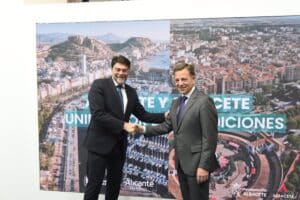 Alcaldes de Albacete y Alicante firman convenio para potenciar la colaboración turística entre ambas ciudades