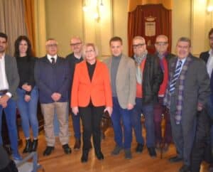Barcarola destaca el talento local en su edición 107 con homenaje al ‘gran escritor’ Antonio Martínez Sarrión, aplaudido por la Diputación de Albacete