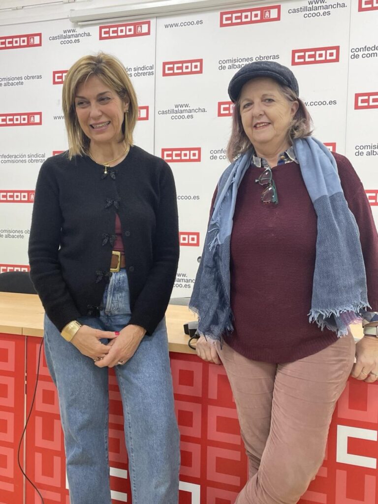 CCOO Dona la Recaudación del Festival Sororidad al Colectivo Sin Fronteras