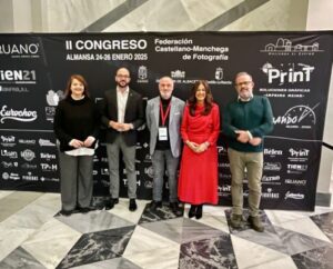 Valera Extiende la Mano de la Diputación a la Federación de Fotografía para Celebrar Eventos en la Pintoresca Provincia Castellano-Manchega