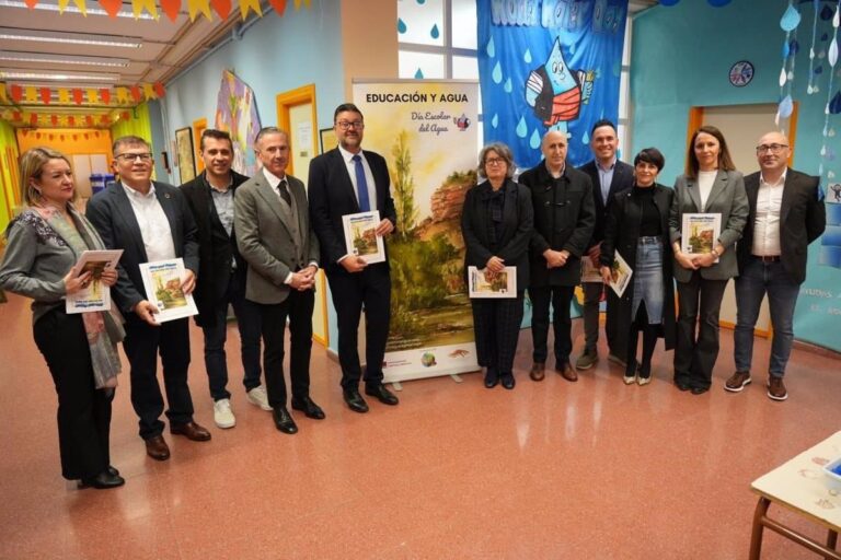 Pastor Invita a Instituciones Educativas de Castilla-La Mancha a Promover la Conciencia sobre la Importancia del Agua