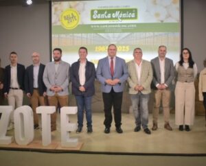 Cabañero celebra los 60 años de la Cooperativa Santa Mónica de Balazote y reafirma el apoyo del Gobierno provincial al sector ajo