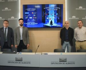 El XI Encuentro Provincial de Clubes de Lectura Juveniles congrega a 250 jóvenes de 9 localidades en Casas Ibáñez bajo el impulso de la Diputación de Albacete y la JCCM