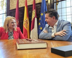 Encuentro Cumbre: El Presidente Provincial y la Presidenta del TSJCLM Celebran su Primera Reunión Institucional en el Palacio de la Diputación