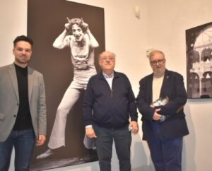 Inauguración del Festival ‘Miradas’ con la Exposición ‘Retrospectiva’ de Santiago Vico Destacando a Cultural Albacete
