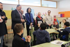 Programa de reparto de alimentos escolares: impulsando la agricultura y ganadería locales