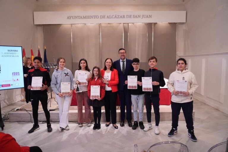 C-LM Desarrolla Una Aplicación Informática Para La Gestión De Archivos Históricos Provinciales