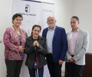 El Gobierno de Castilla-La Mancha apoya el desarrollo personal y profesional de la deportista Cristina Landete en su trayectoria deportiva