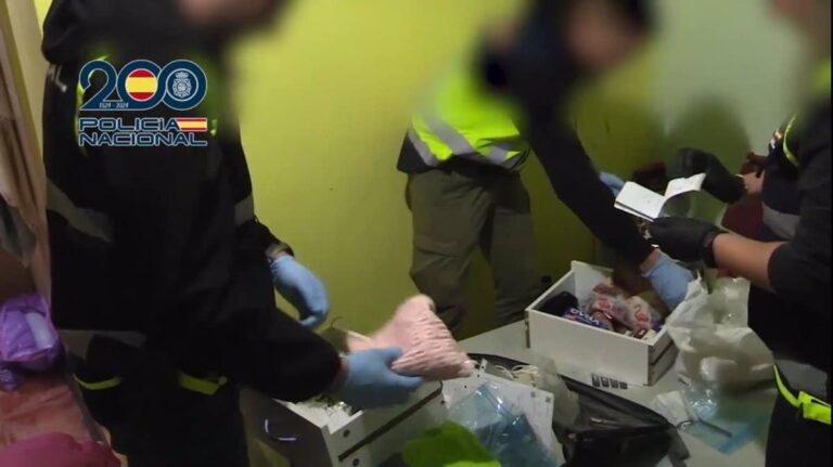 Liberadas 18 mujeres víctimas de una red de trata desarticulada con 11 detenidos en Murcia y Albacete