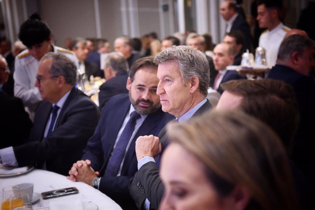 Vídeo: Feijóo dice que Núñez quiere «ser alcalde de C-LM» y lamenta no haber podido en 2023