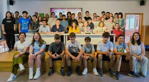 Cabañero y APAB fortalecen su colaboración para luchar contra la desinformación a través de la educación escolar