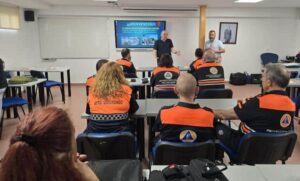 Cuarenta y cuatro voluntarios de Protección Civil de la región reciben capacitación en apoyo psicosocial y prevención de la violencia de género.