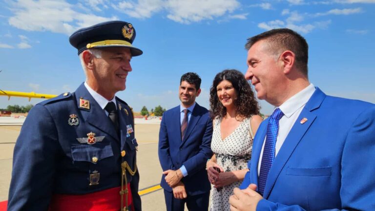 La Diputación de Albacete Testigo del Cambio de Mando en la MAESAL, Núcleo Estratégico del Ejército del Aire en la Región