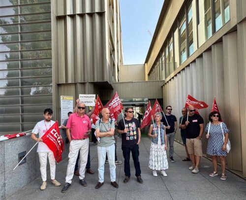 Los funcionarios de Extranjería solicitan más personal para evitar el colapso tras la entrada en vigor del nuevo reglamento