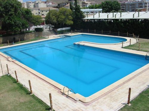 El PP propondrá en el pleno de la Diputación de Albacete la instalación de desfibriladores en las piscinas municipales