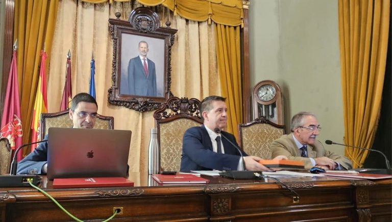 La Diputación de Albacete aprueba una inversión de 750.000 euros para renovar su parque móvil