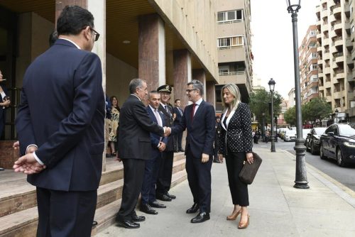 Bolaños afirma que las medidas antiinmigración de Feijóo «aceleran el sorpasso de la ultraderecha»