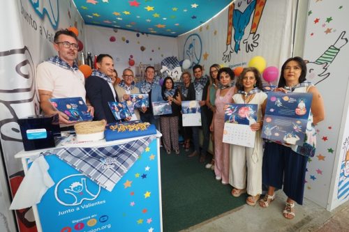 Cabañero invita a iniciar el ‘Viaje por la galaxia Afanion’ adquiriendo los calendarios 2026 durante la Feria