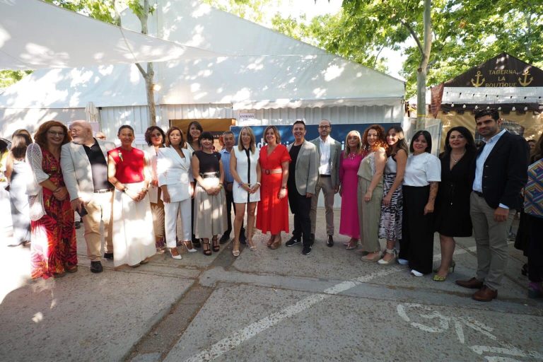 Cabañero realza el rol de las mujeres empresarias en el crecimiento de la provincia y el ámbito rural durante el desayuno de AMEPAP