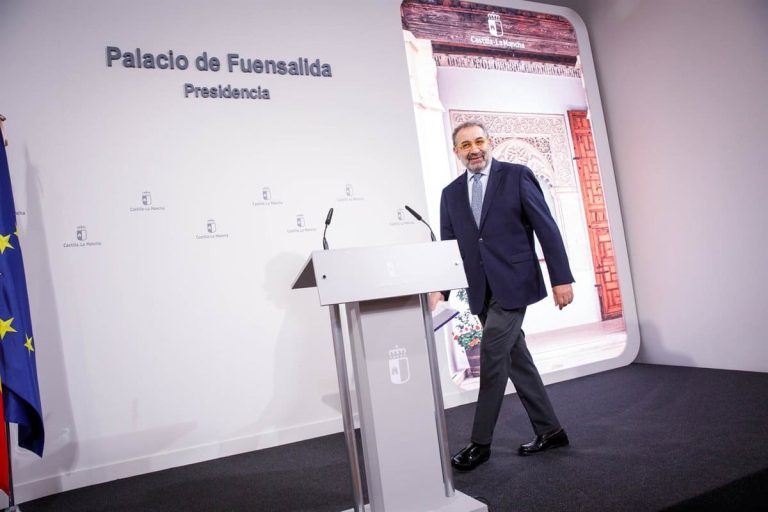 El plan integral contra el cáncer incluirá terapias de precisión genómica y presentará su primer borrador a finales de año