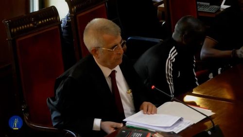 La defensa admite la culpabilidad del acusado de matar a su compañero de piso en Albacete, pero alega defensa propia