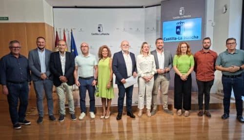 Sabores de la Tierra: Vive una Experiencia Inmersiva en el Stand de la Junta en la Feria