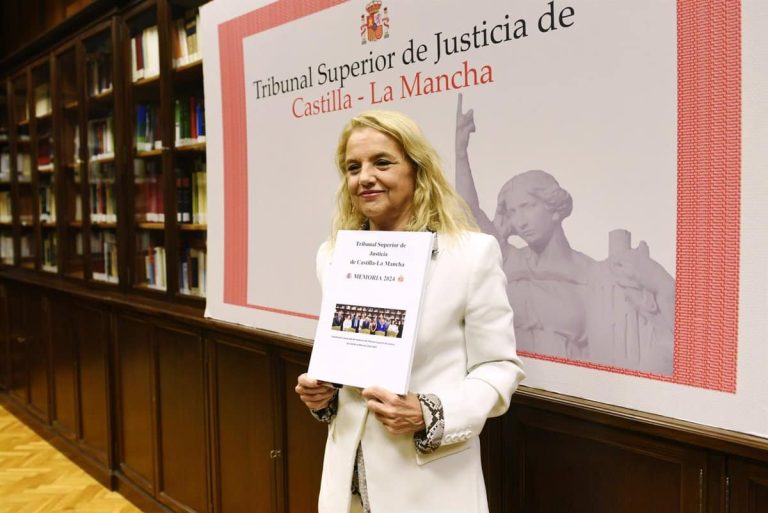 Vídeo: La presidenta del TSJCLM atribuye el aumento del 8,7% de los casos judiciales pendientes a la falta de jueces
