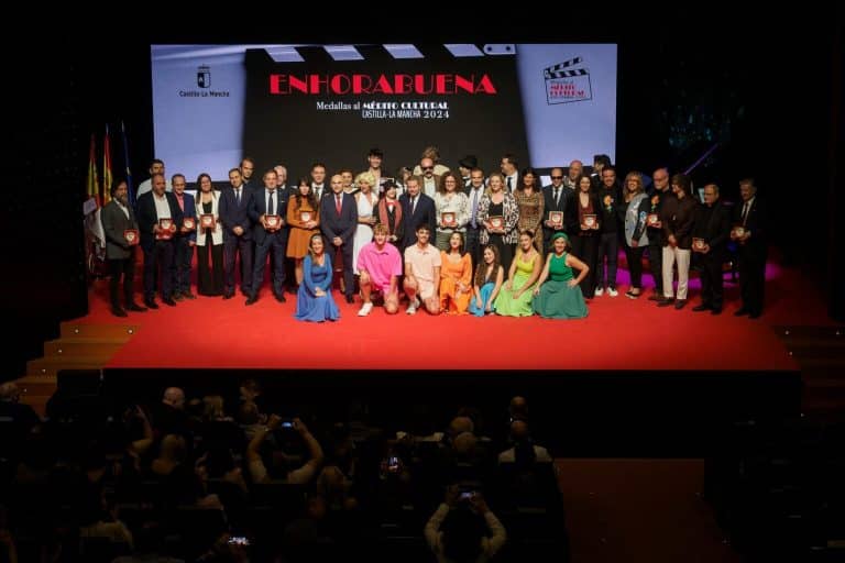 Cabañero alaba el reconocimiento de Castilla-La Mancha a los forjadores de cultura y destaca la riqueza cultural de la provincia