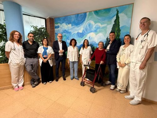 Inauguración de un Mural y Avances en Realidad Virtual en la Residencia ‘San Vicente de Paúl’ con Motivo del Día Internacional de las Personas Mayores